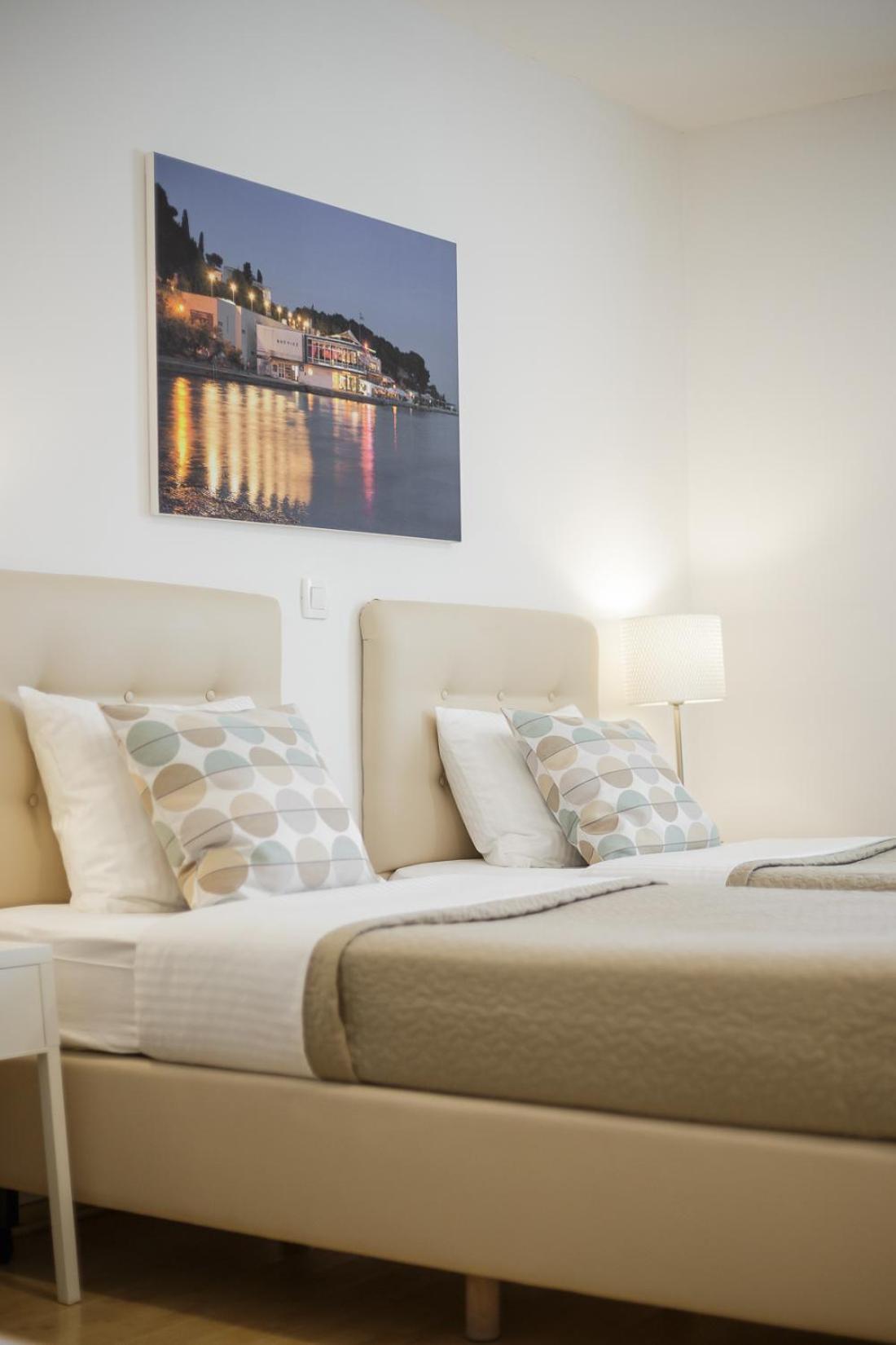 Holiday Home Aspalathos - With Free Parking, Near The Beach, A Few Minutes' Walking Distance To The Unesco Palace スプリト エクステリア 写真